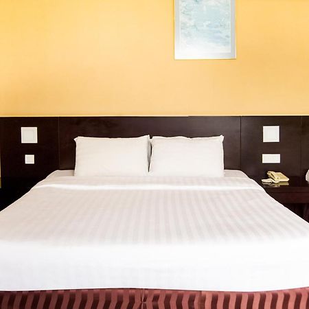 เปอร์คาซา โฮเทล เคนินกัว Hotel Keningau ภายนอก รูปภาพ