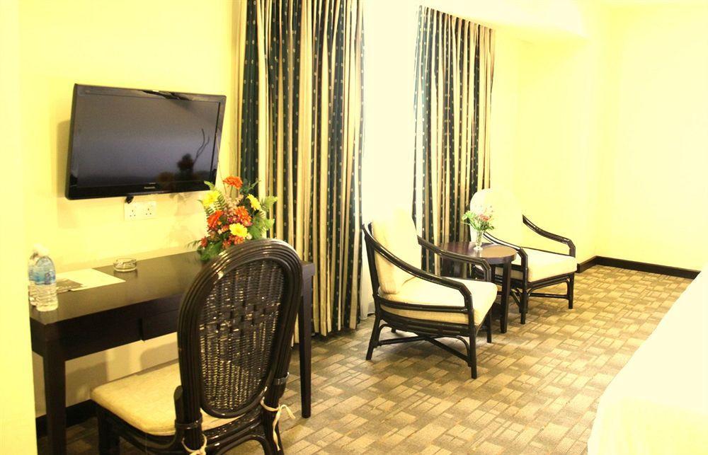 เปอร์คาซา โฮเทล เคนินกัว Hotel Keningau ภายนอก รูปภาพ