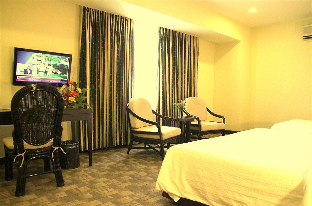 เปอร์คาซา โฮเทล เคนินกัว Hotel Keningau ภายนอก รูปภาพ