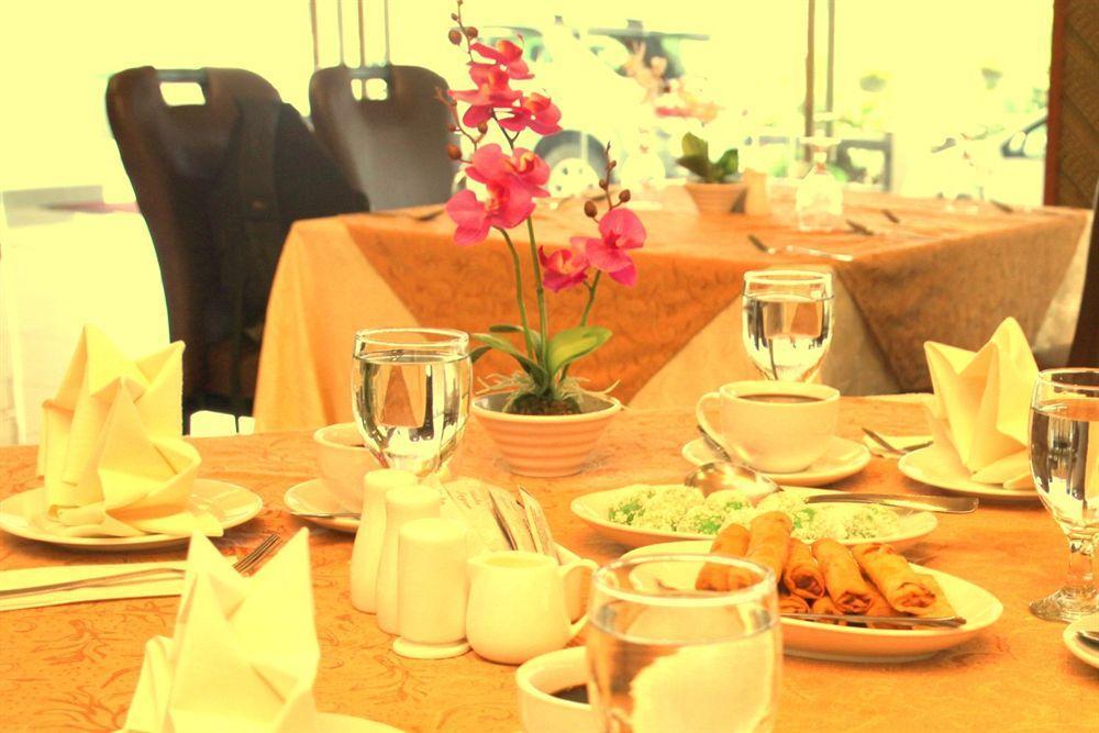 เปอร์คาซา โฮเทล เคนินกัว Hotel Keningau ภายนอก รูปภาพ