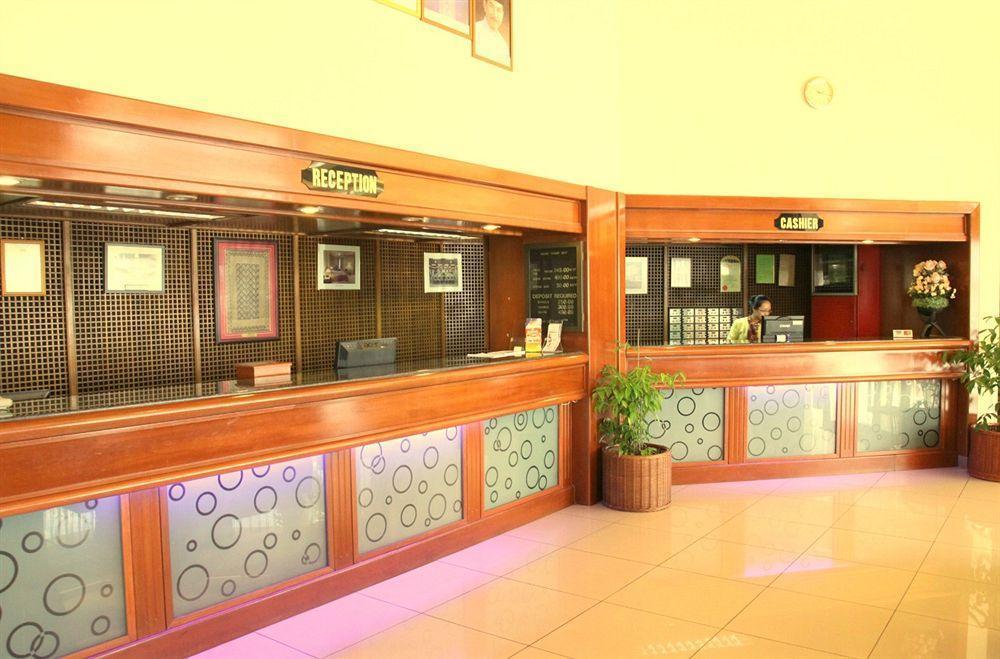 เปอร์คาซา โฮเทล เคนินกัว Hotel Keningau ภายนอก รูปภาพ