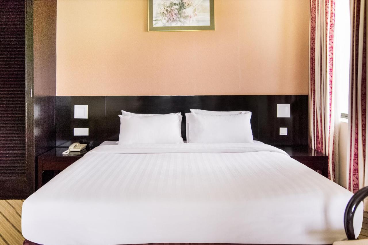 เปอร์คาซา โฮเทล เคนินกัว Hotel Keningau ภายนอก รูปภาพ