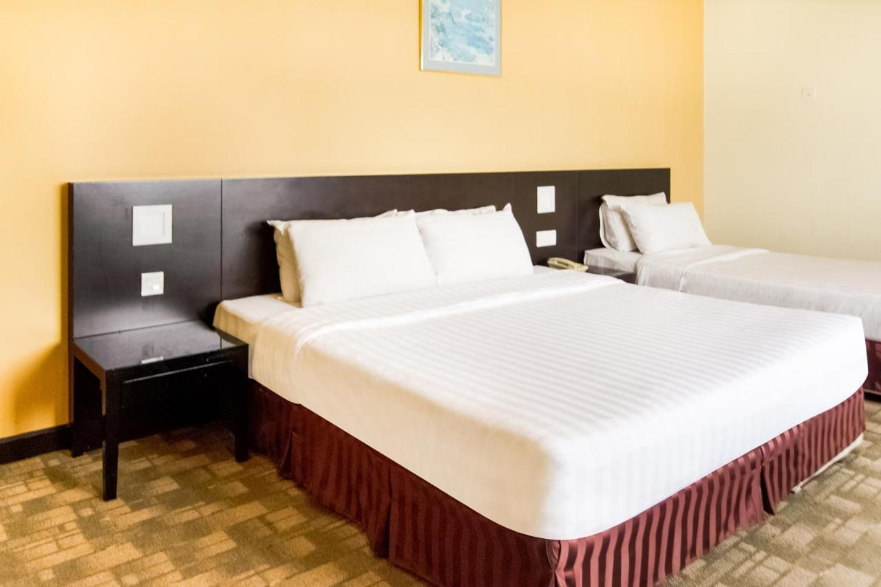 เปอร์คาซา โฮเทล เคนินกัว Hotel Keningau ภายนอก รูปภาพ