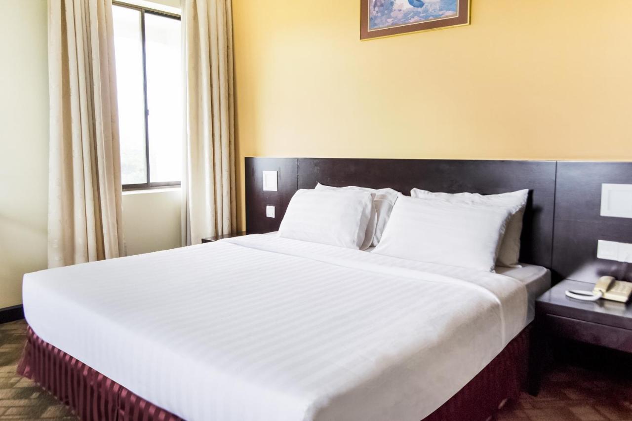 เปอร์คาซา โฮเทล เคนินกัว Hotel Keningau ภายนอก รูปภาพ