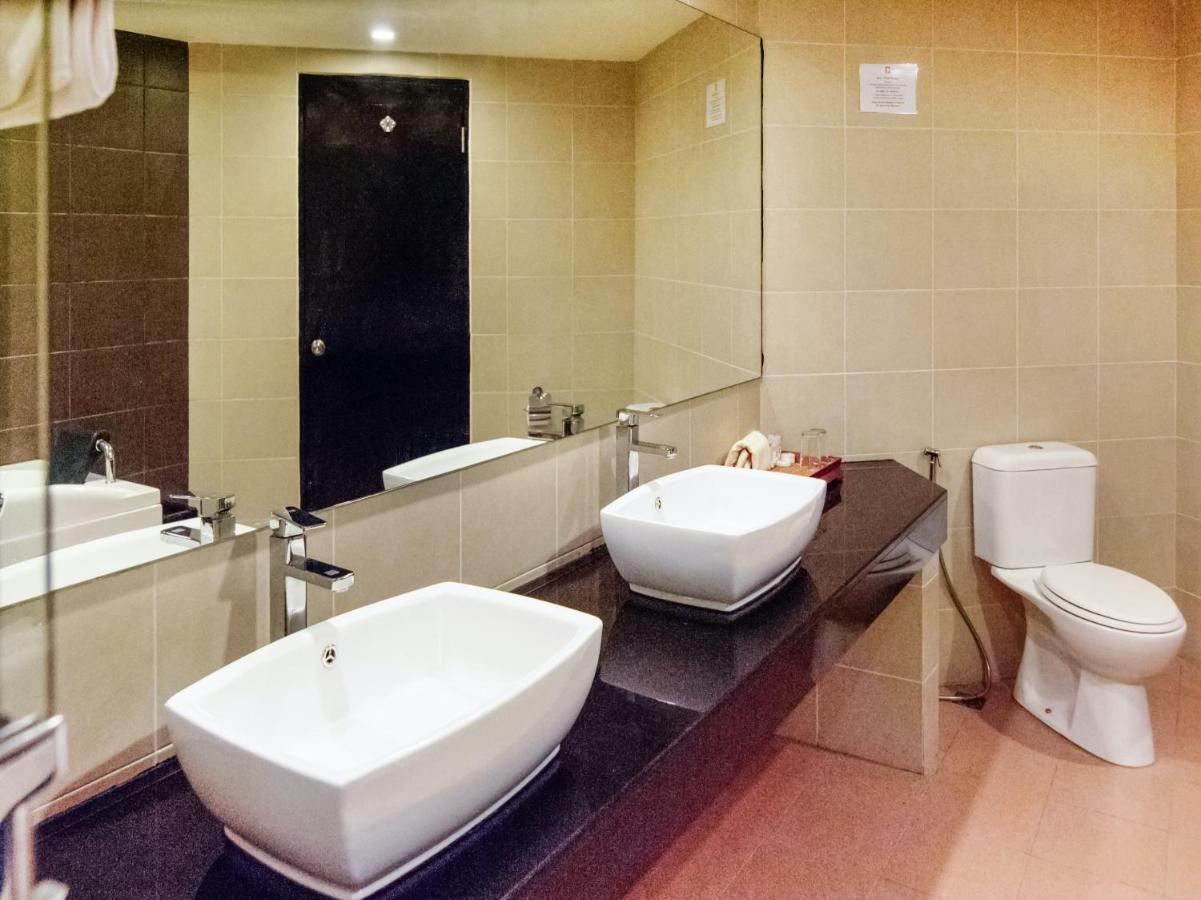 เปอร์คาซา โฮเทล เคนินกัว Hotel Keningau ภายนอก รูปภาพ