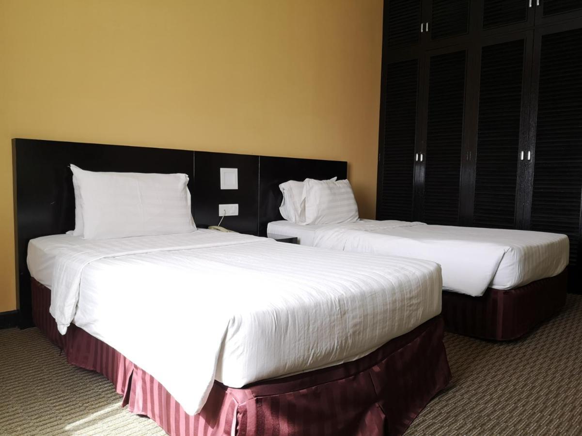 เปอร์คาซา โฮเทล เคนินกัว Hotel Keningau ภายนอก รูปภาพ