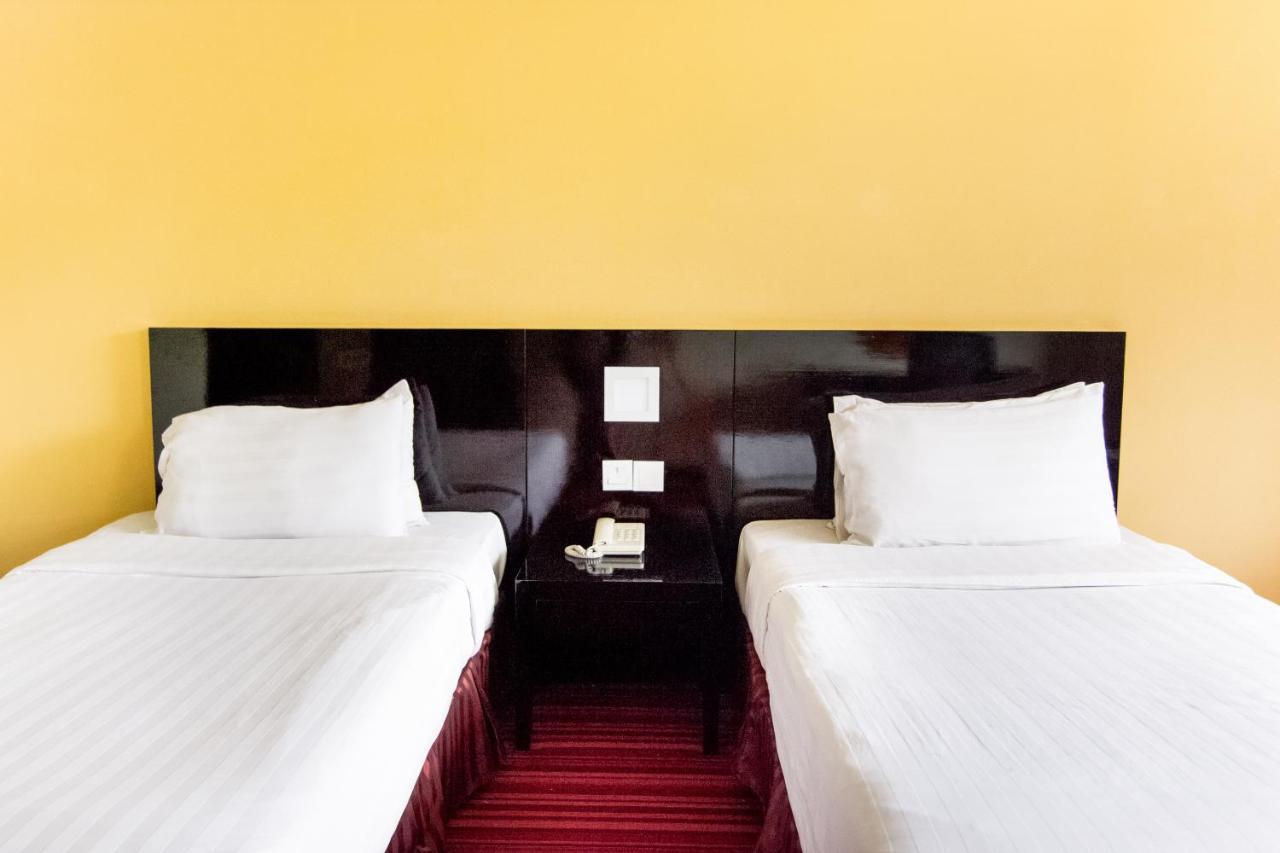 เปอร์คาซา โฮเทล เคนินกัว Hotel Keningau ภายนอก รูปภาพ